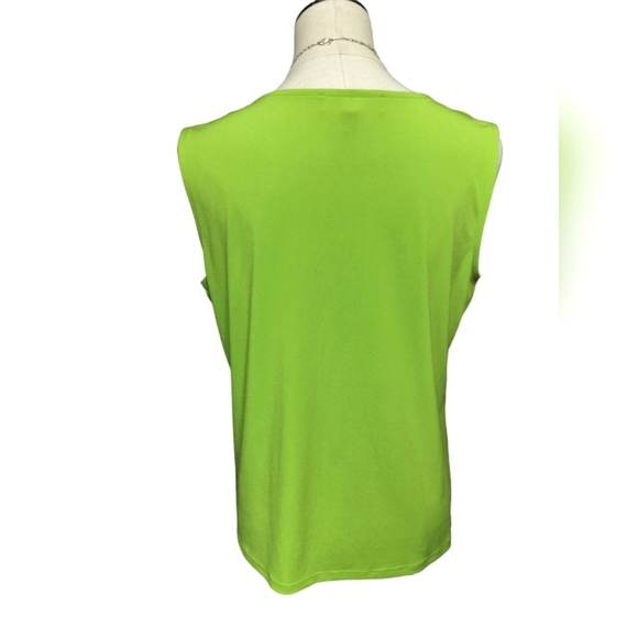 2544) Kasper Pea Green Pleated Pullon Sleeveless Top Size Large - Picture 2 of 5